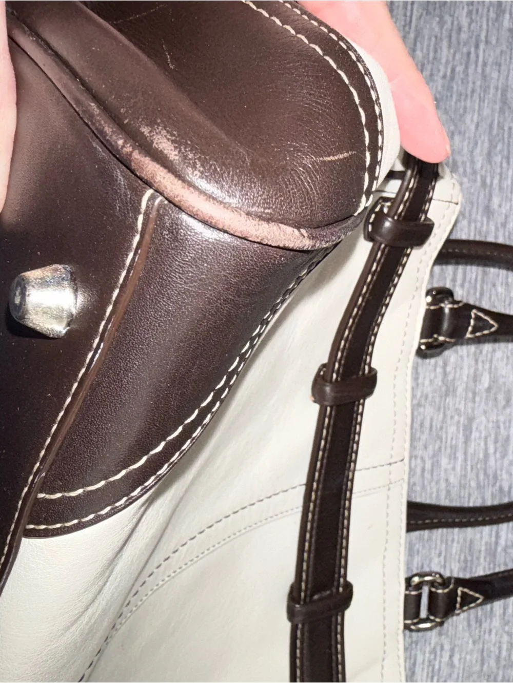 Coach Hamptons Ivory and Dark Brown EUC